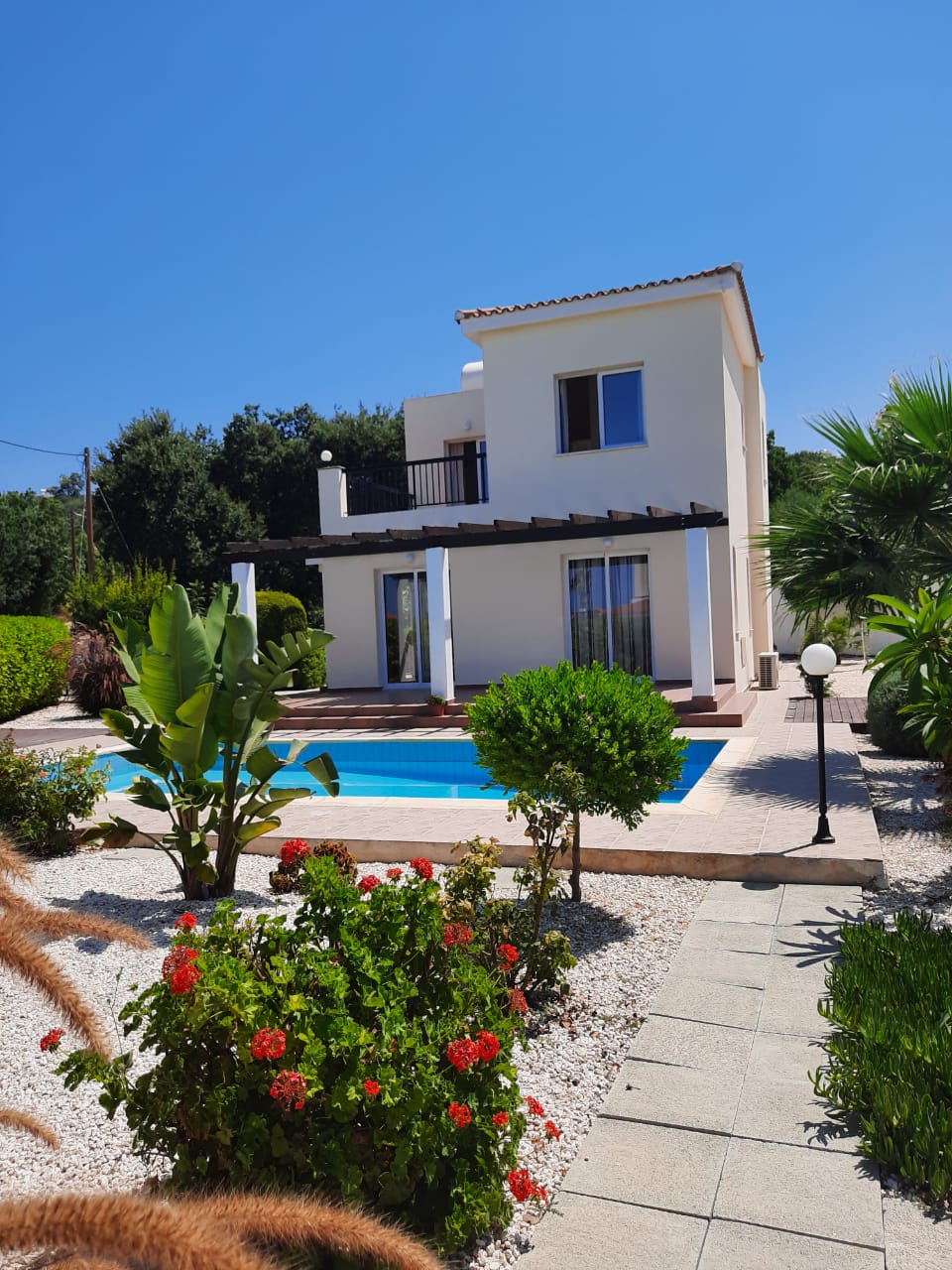 3 bed Villa Evzona Chlorokas Paphos long term rent Paphos villa