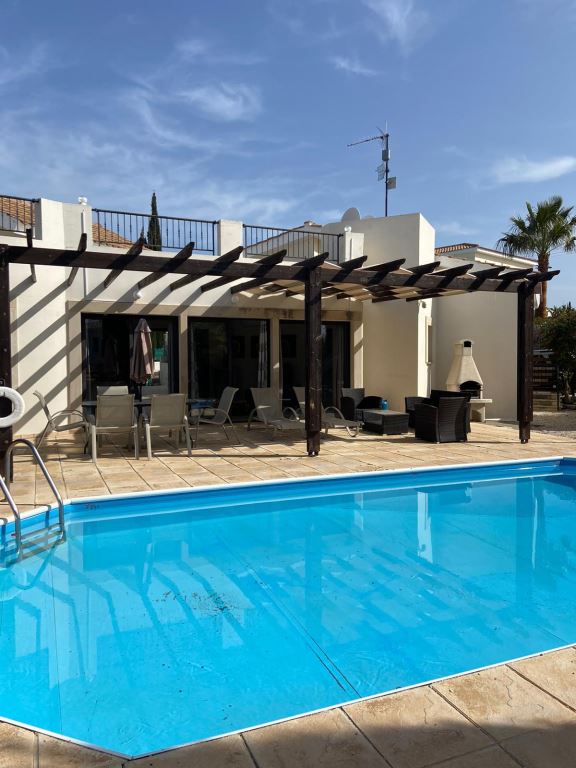 long term villa Paphos